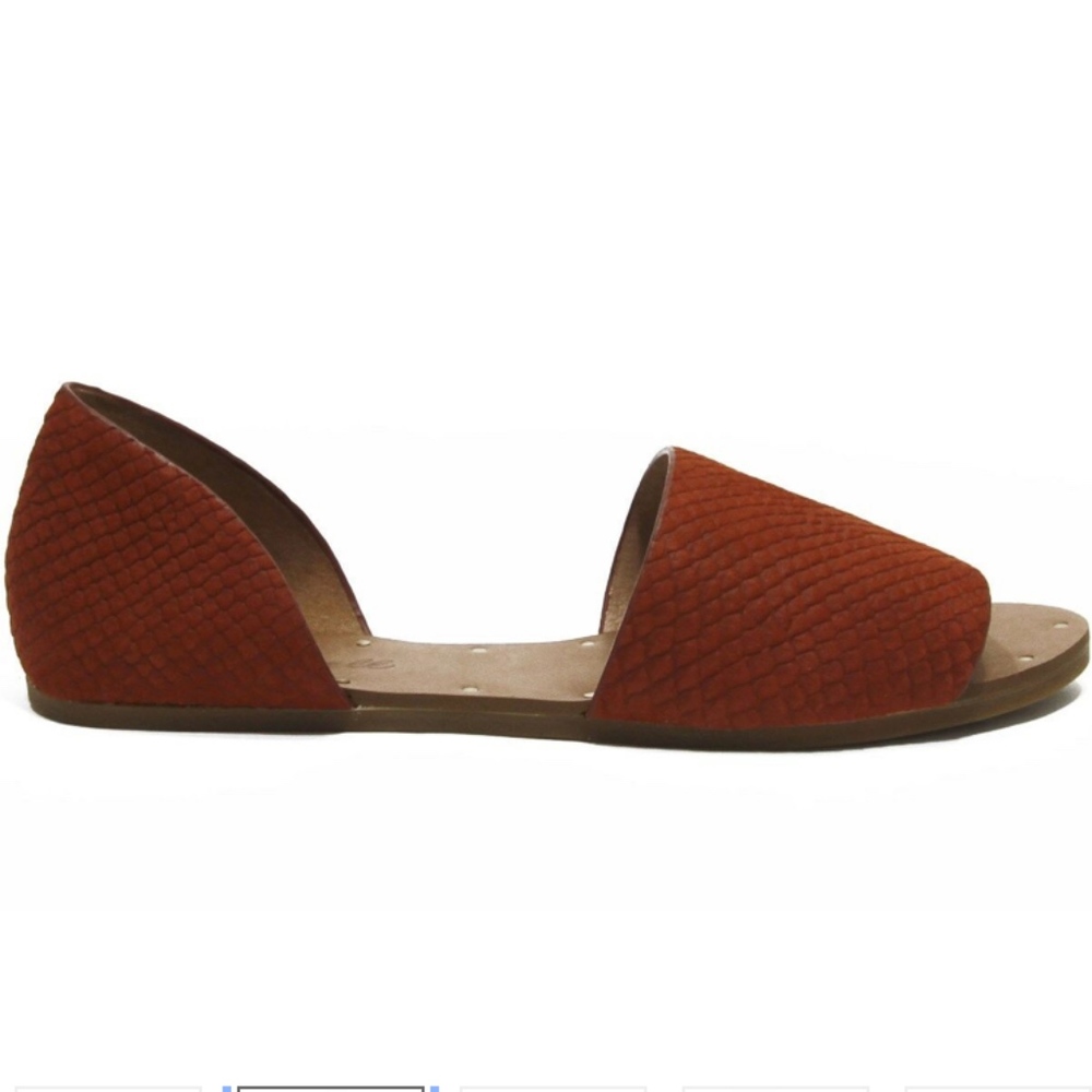 Madewell Thea Sandal in Embossed Leather - Lava